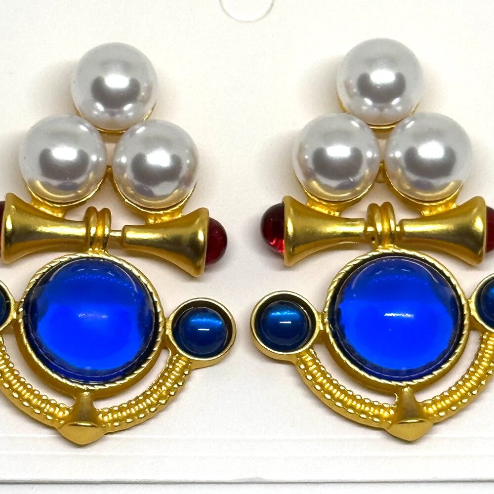 Large ornate gold tone earrings with imitation pearls, Sapphires NWOT